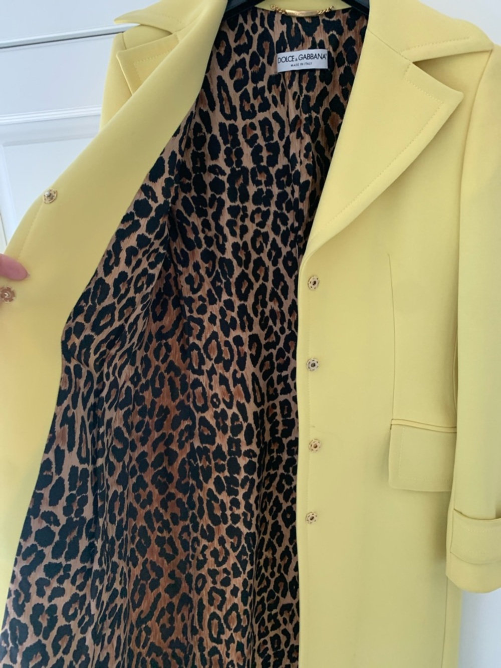 Dolce & Gabbana Lemon Yellow Long Trench Coat with Leopard Lining - Picture 8 of 16